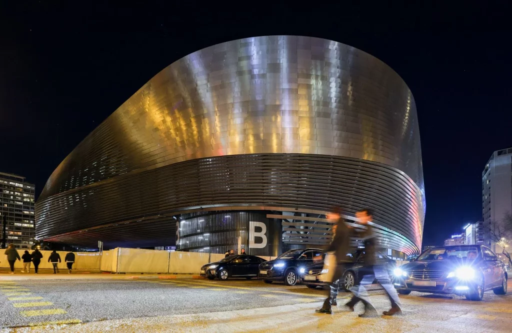 Los Grandes Estadios Se Quedan Con La Cabeza De Cartel De Los Festivales 1 Europapress 5807528 06 March 2024 Spain Madrid General View Outside The Santiago Bernabeu