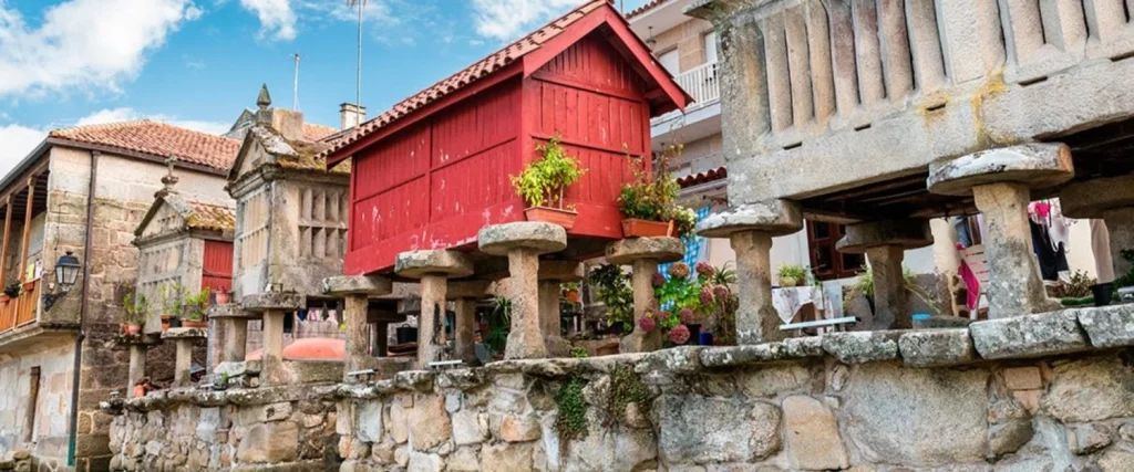Galicia Te Espera: Los 3 Pueblos Más Bonitos Que Te Dejarán Encantado 1 Dos Pueblos De Galicia Que Te Dejarán Con La Boca Abierta