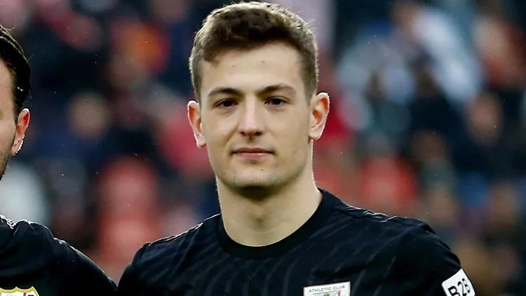 Unai Simón