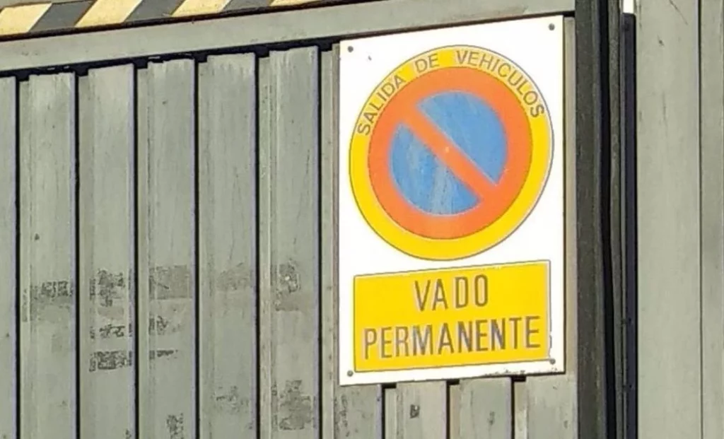 ¿Se Puede Aparcar Delante De Un Garaje Que No Tiene Vado?