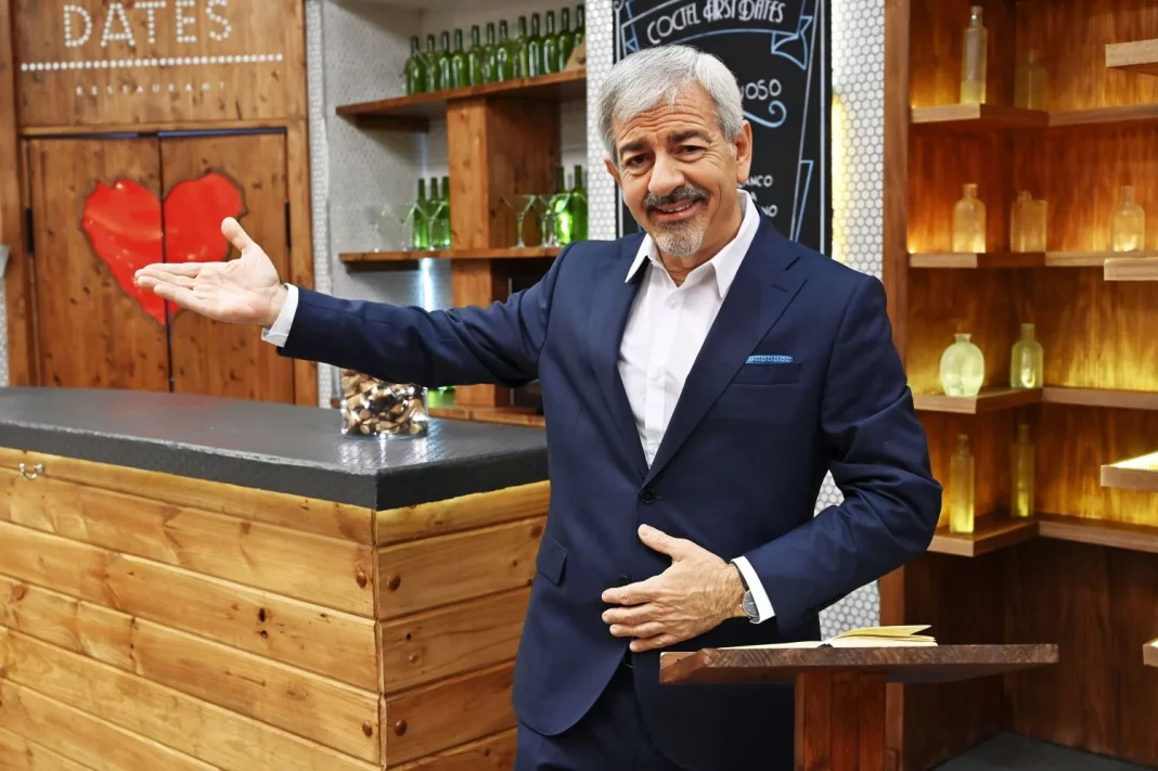 La censura llega a 'First Dates' con la última revelación de Carlos Sobera