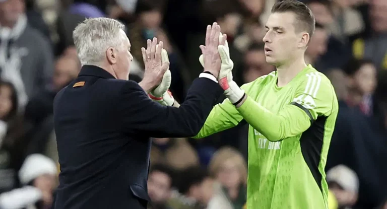 Lunin pide reunión de urgencia al Real Madrid: se va