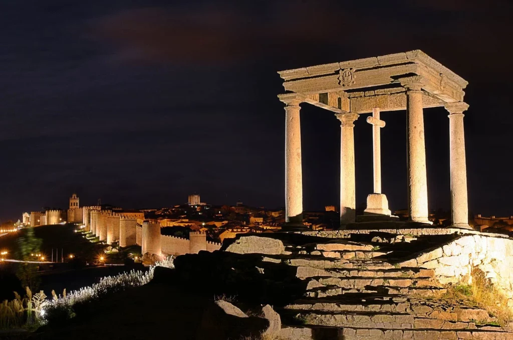 Momentos Especiales: Atardeceres Y Eventos Culturales