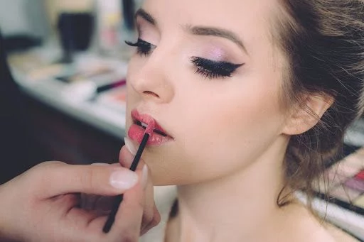 Pros Del Maquillaje Ecológico: Salud Y Conciencia Ambiental