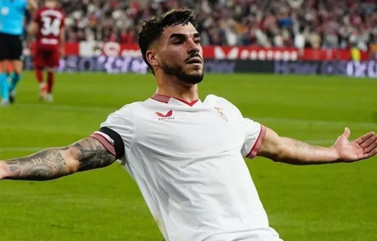 Isaac Romero tiene en sus manos el futuro de García Pimienta