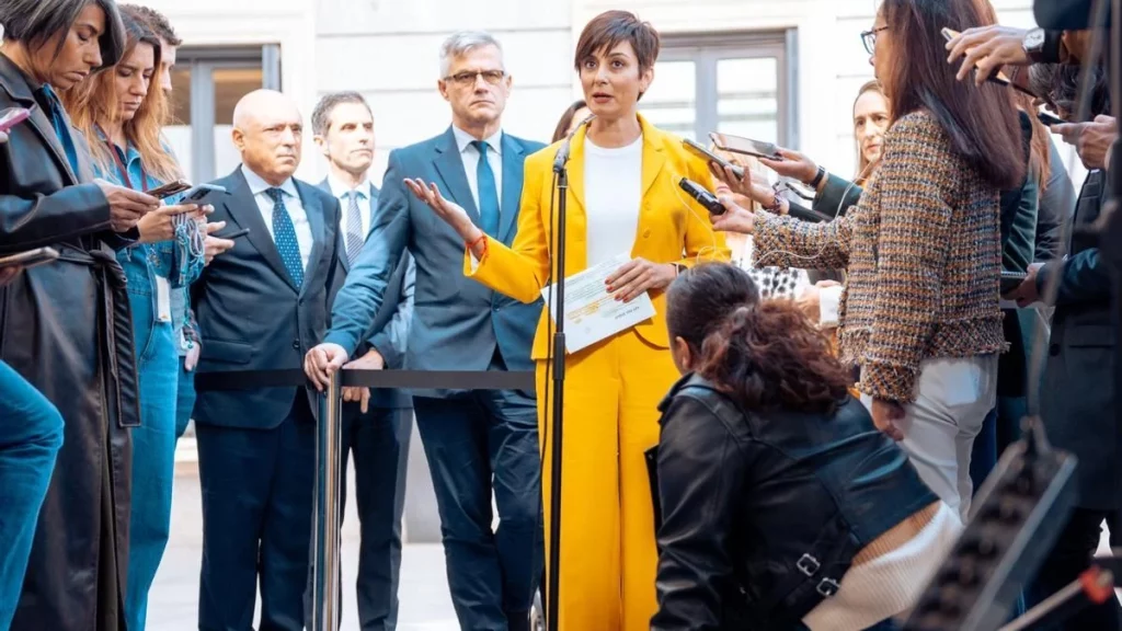 Retiro De La Ley Del Suelo En El Congreso: El Gobierno De Sánchez Evita Una Derrota Parlamentaria