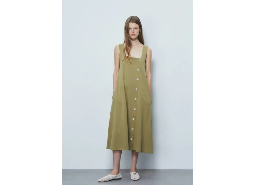 Sfera crea tendencia con estos 8 vestidos holgados que disimulan los kilitos de más y dan efecto cuerpazo