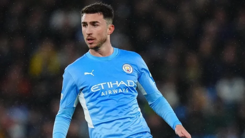 Fichaje Descomunal De Mikel González En El Athletic Hace Estallar A La Afición: No Le Quieren 1 La Afición Del Athletic Recuerda A Mikel González Como Fue La Marcha De Laporte Al Manchester City. Fuente: Agencias