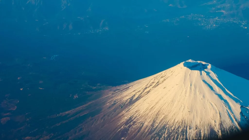 Ganar miles de euros es fácil si conoces este volcán que escupe oro