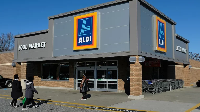 Aldi sabe que necesitas uno de estos 3 pijamas a 6 euros para cuando venga el calor
