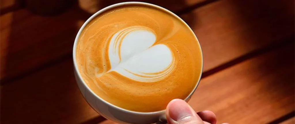 Los Dibujos Sobre El Café Son Posibles Para Cualquiera Que Lo Intente
