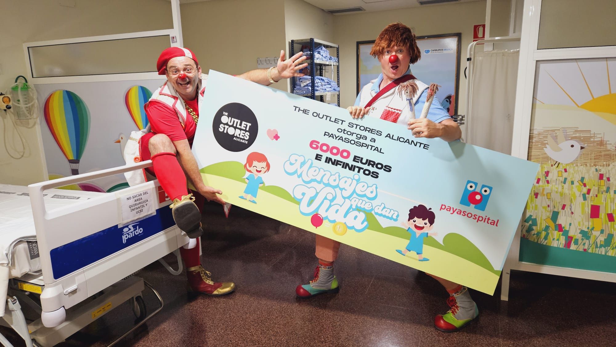 The Outlet Stores Alicante dona 6.000 euros a Payasospital en su última campaña solidaria 1 mensajes que dan vida 1