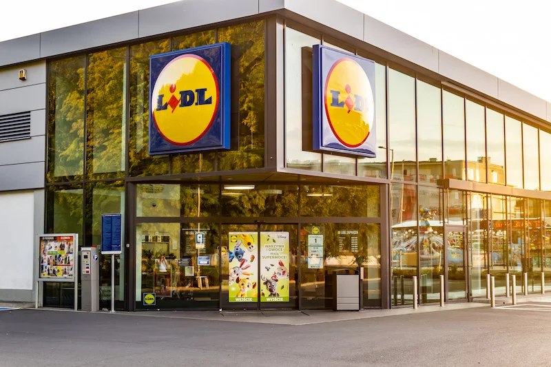 Báñate Con Tu Familia O Amigos En La Piscina Durante Todo El Verano Por 37 Euros Gracias A Lidl