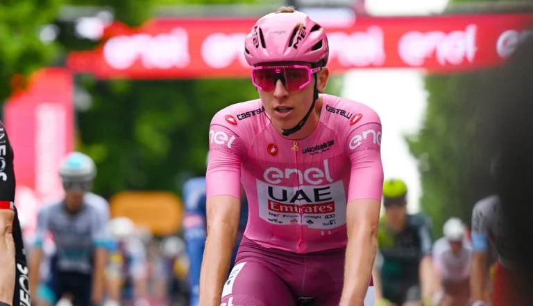 Tadej Pogacar ante el reto más inverosímil en la historia del ciclismo
