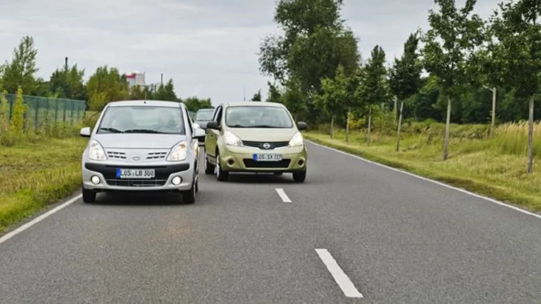 DGT: El papel de los otros conductores en la maniobra