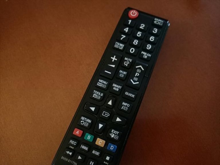 El consumo de televisión tradicional continúa a la baja en mayo