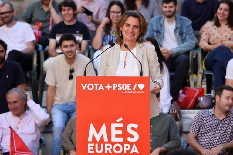 Teresa Ribera ve «estrámbotico» que el TSJM permita una concentración frente a Ferraz en la jornada de reflexión