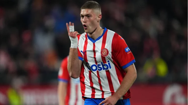 Dovbyk deja plantado al Atlético y negocia con otro club