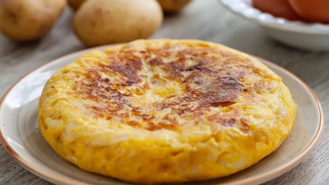 Batido con leche: para una tortilla más esponjosa y cremosa