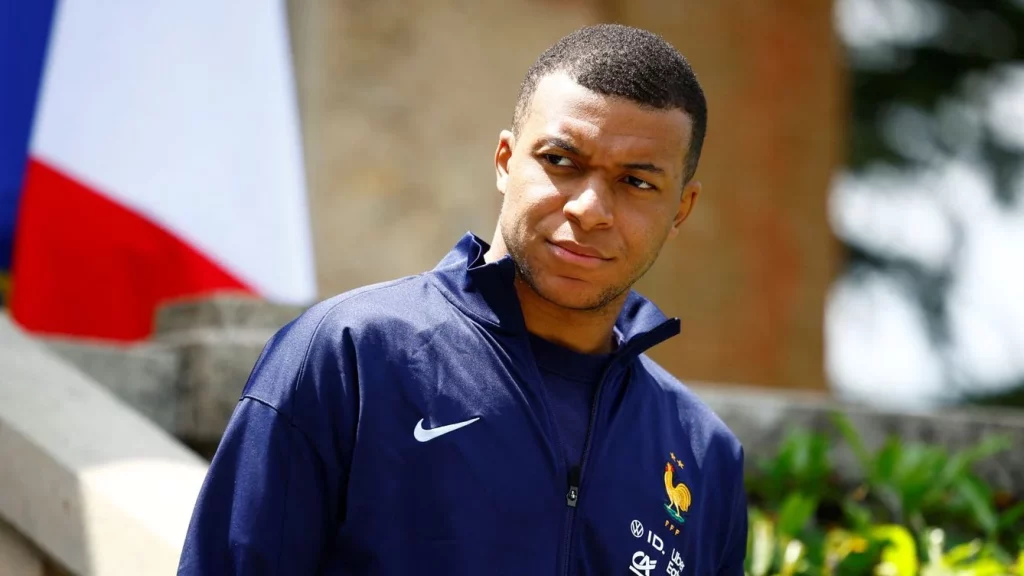 Kylian Mbappé: Toda La Verdad De Su Salario En El Real Madrid 9 Cifras Astronómicas