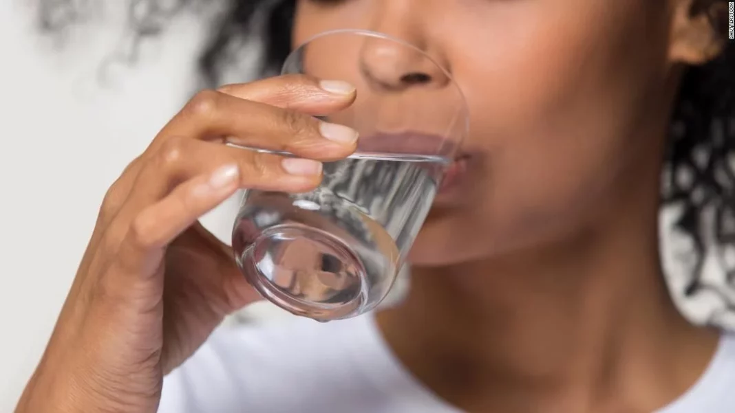 ¿Cuánta agua necesitamos en verano?