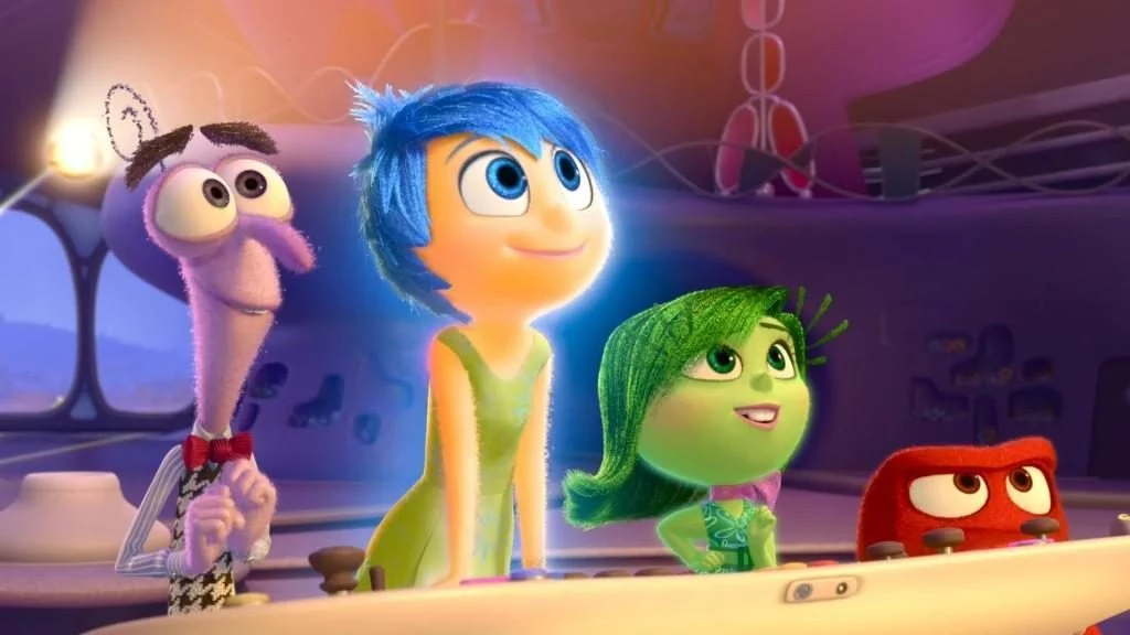 Del revés (2015): La magia de Pixar y la exploración emocional