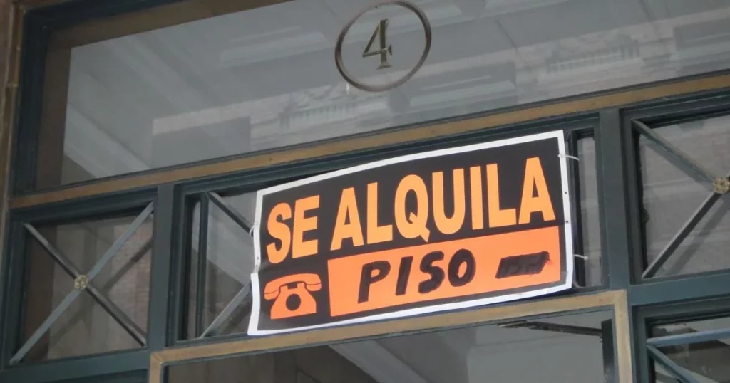 Mercado En Vilo: Desafíos E Incertidumbres Para Inversores Y Propietarios