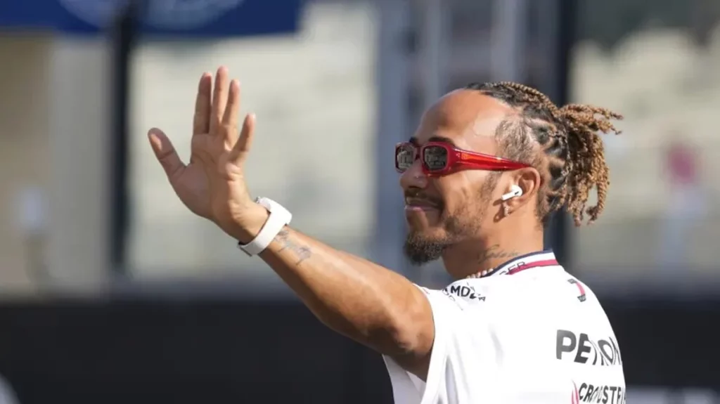 Ferrari Se Arrepiente Del Fichaje De Lewis Hamilton 1 ¡Hamilton Se Pasa A Motogp!