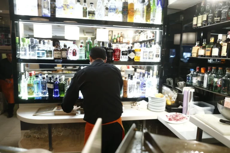 La reduflación se sirve en los restaurantes: menús menguantes y más caros