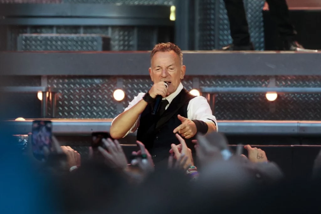 Bruce Springsteen Conquista Madrid En Un Concierto Inolvidable Sin &Quot;Someter&Quot; Al Alcalde De La Ciudad 3 Europapress 6028890 Cantante Bruce Springsteen Actuacion Estadio Civitas Metropolitano 12 Junio