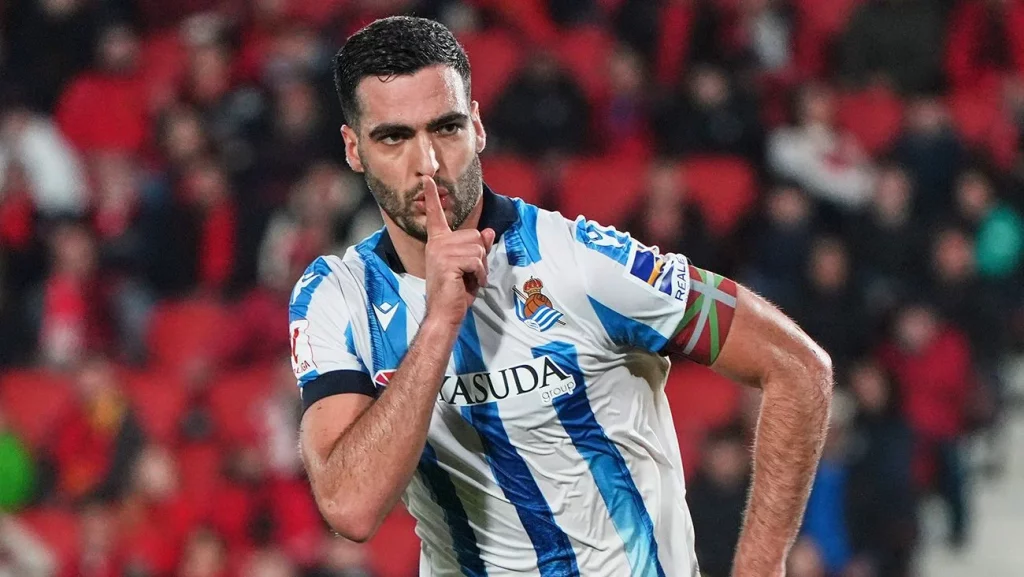Mikel Merino 
