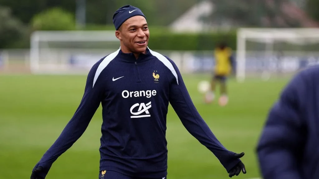 Kylian Mbappé: Toda La Verdad De Su Salario En El Real Madrid 6 Un Camino Compartido