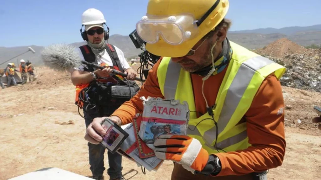 Atari, E.t. Y La Historia Del Vertedero Que Tenía Videojuegos Que Valen Cientos De Euros 74 Atari Et