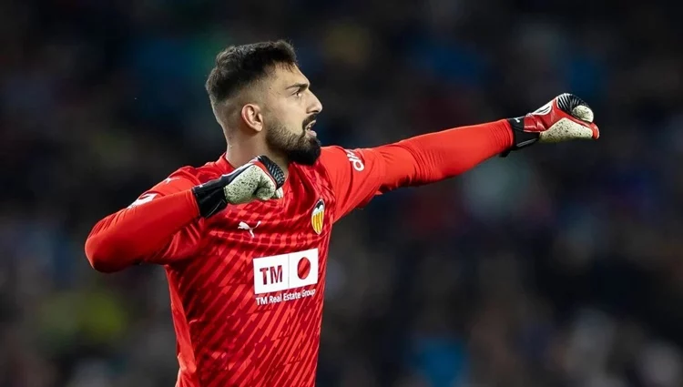 Newcastle Mamardashvili Valencia Cf