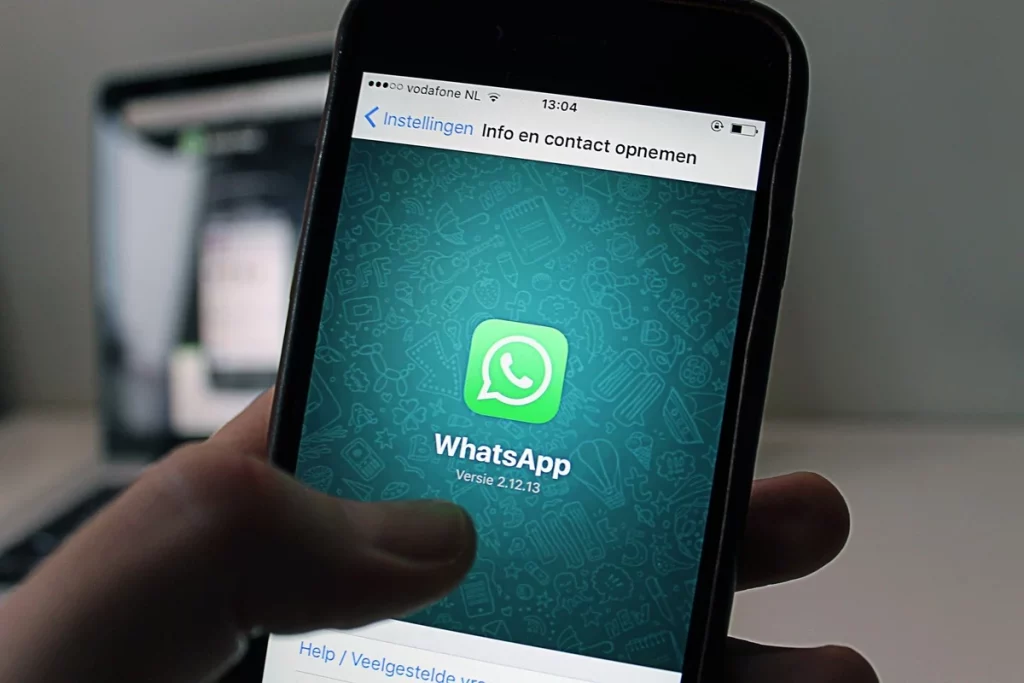 Serio Aviso Policia Timo Whatsapp