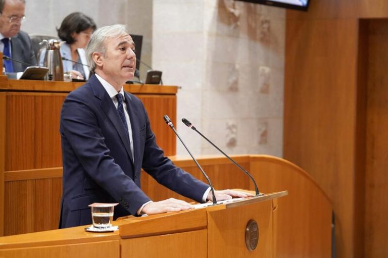 Azcón remarcó que «Aragón es solidaria con los mena» y su Gobierno responde a la voluntad de las urnas