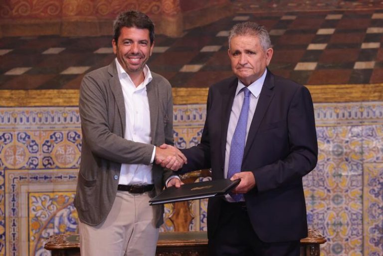 Mazón aboga por un gran pacto nacional del agua para «igualar las normas» entre comunidades: «Es el momento»