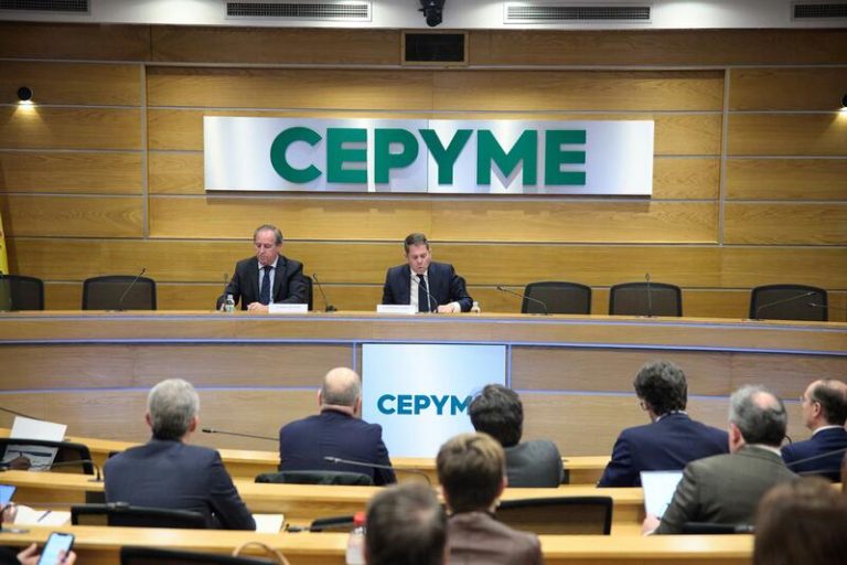 Cepyme detecta ralentización del trabajo y avisa de la dificultad de encontrar trabajadores