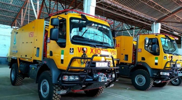 El Plan Infoex declara el nivel 1 en un incendio en Burguillos por afección a la carretera