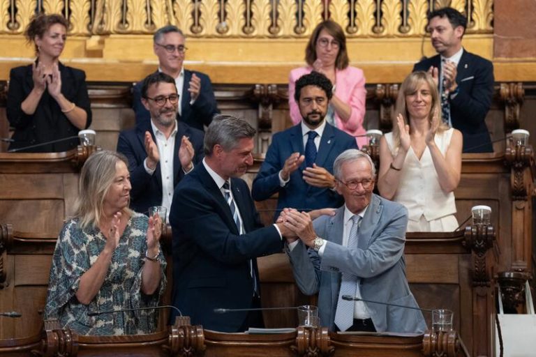 Xavier Trias se despide del Ayuntamiento de Barcelona agradecido: «Hoy no os diré que os den»