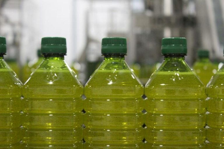 Cooperativas Agroalimentarias de Andalucía alertan sobre la escasez de aceite