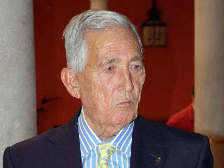Fallece Paco Camino, «el Niño Sabio de Camas», a los 84 años