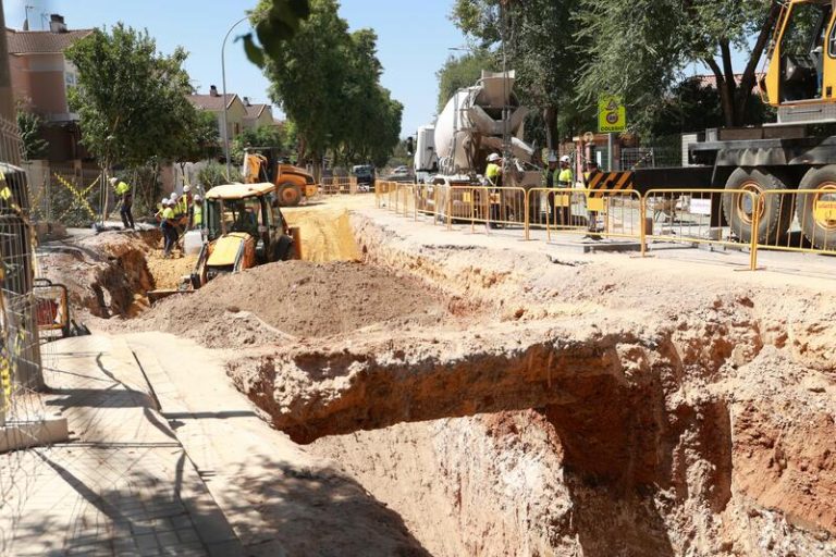 La licitación de obra pública se ralentiza en junio, al crecer solo un 1,3%, hasta los 13.715 millones