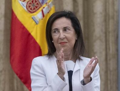 La ministra Robles en el Mando de Operaciones: «Haremos todo lo necesario» para frenar la escalada en Líbano