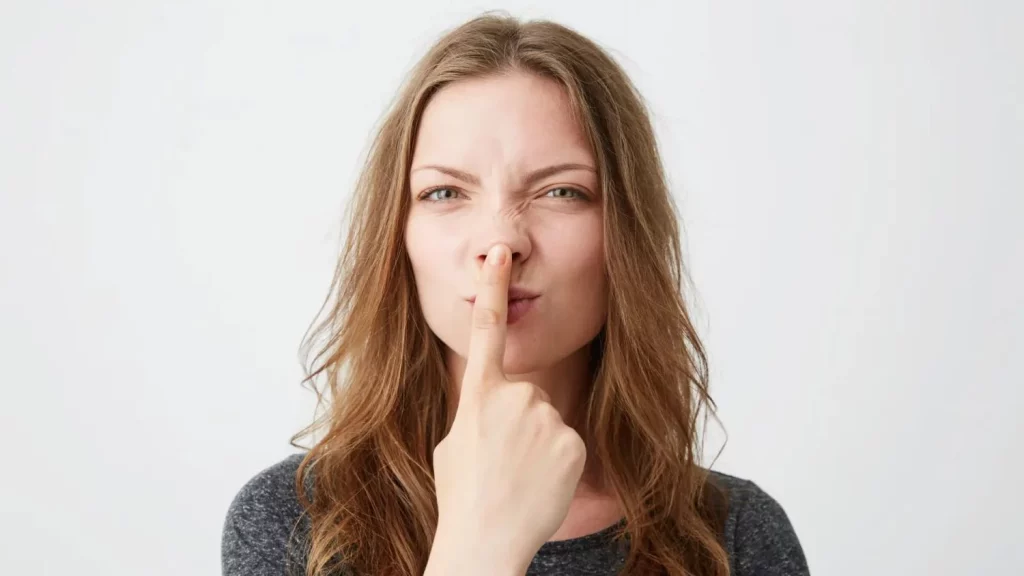 Por qué no debes eliminar los pelitos de la nariz nunca 22 El recorte es la mejor alternativa