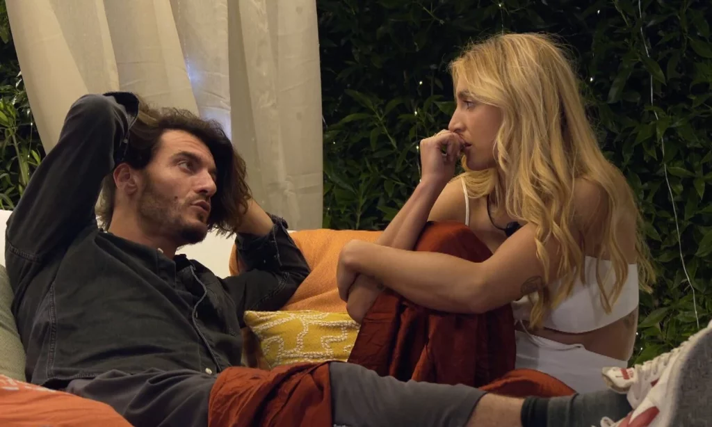 'First Dates Hotel' Comienza Con Una Cita Ardiente Y Deseos De Subir A La Habitación