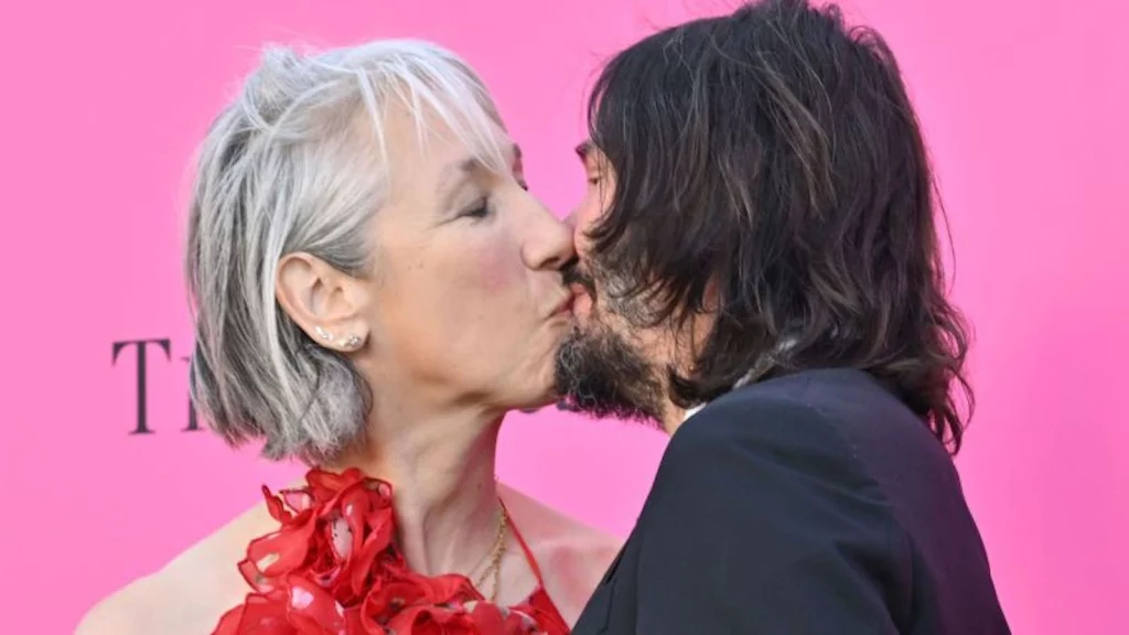 Keanu Reeves Revela La Película Que Transformó Su Carrera Hace 25 Años