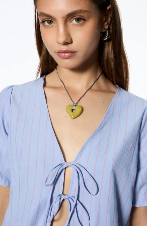 Lo más loco de Pull&Bear es esta camisa que podrías llevar (literalmente) hasta durmiendo