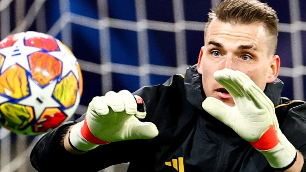 Lunin Y Su Futuro En El Aire