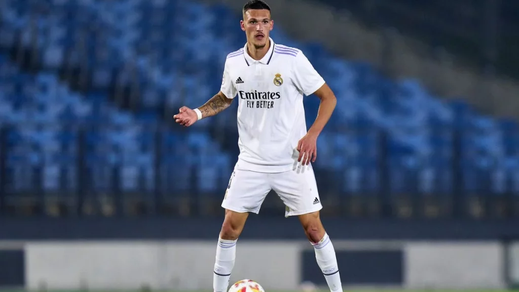 Luis De La Fuente Prepara Un Golpe Demoledor Contra El Real Madrid 138 Rafa Marín, Al Nápoles